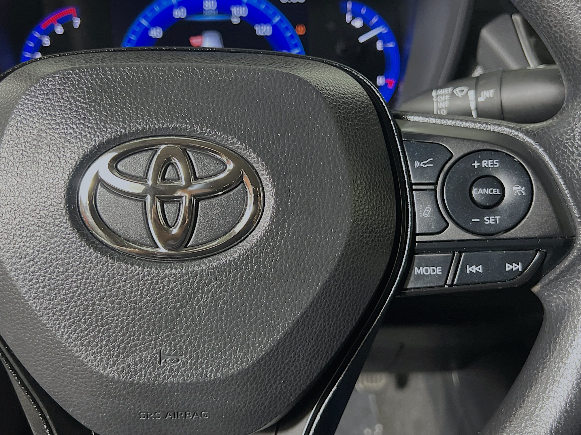Used 2022 Toyota Corolla LE FWD image 20