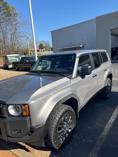 Used 2025 Toyota Land Cruiser 1958 image 3