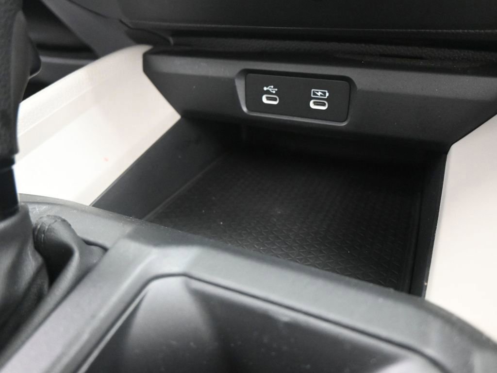 Used 2023 Honda Accord EX image 13