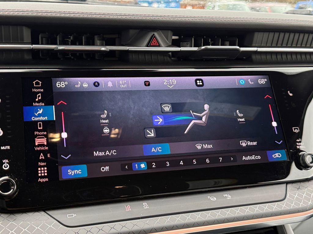 Used 2025 Jeep Wagoneer S Limited image 16