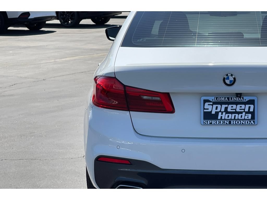Used 2018 BMW 530i w/ M Sport Package RWD image 14
