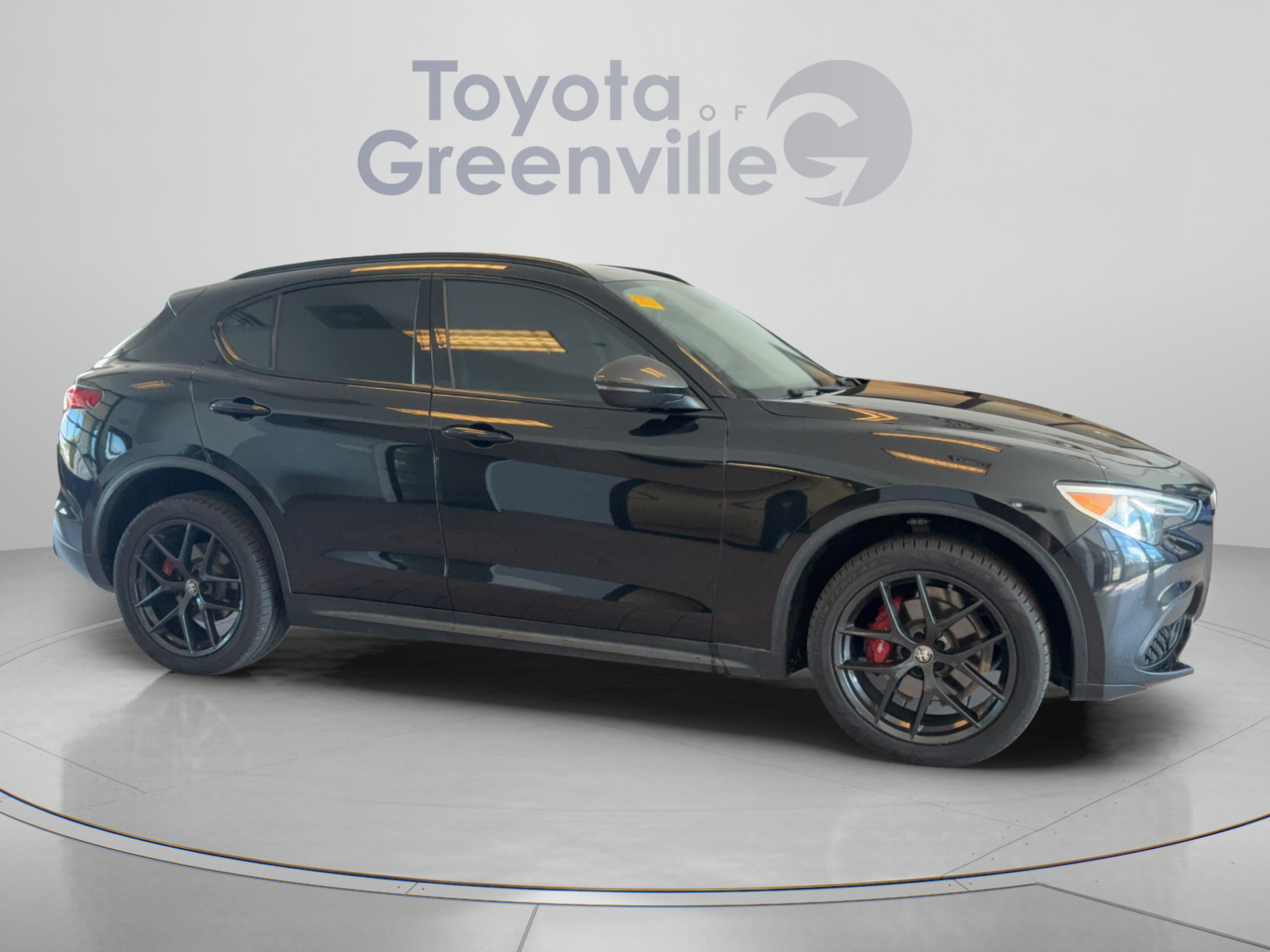 Used 2019 Alfa Romeo Stelvio Ti w/ Nero Edizione AWD/4WD image 7