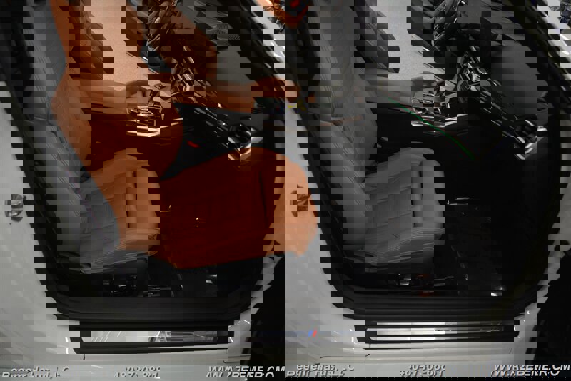 Used 2023 BMW M2 w/ Lighting Package image 18