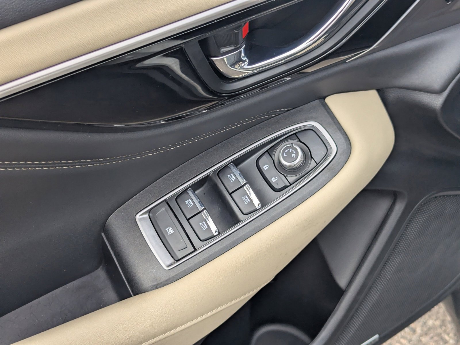 Certified 2025 Subaru Outback Limited AWD/4WD image 21