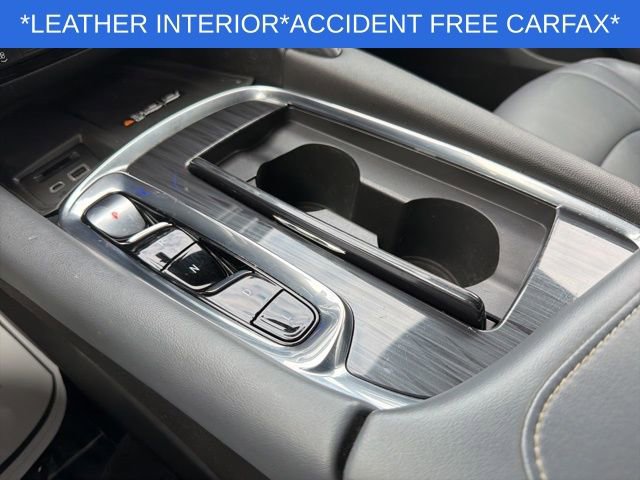 Used 2023 Buick Enclave Essence image 33