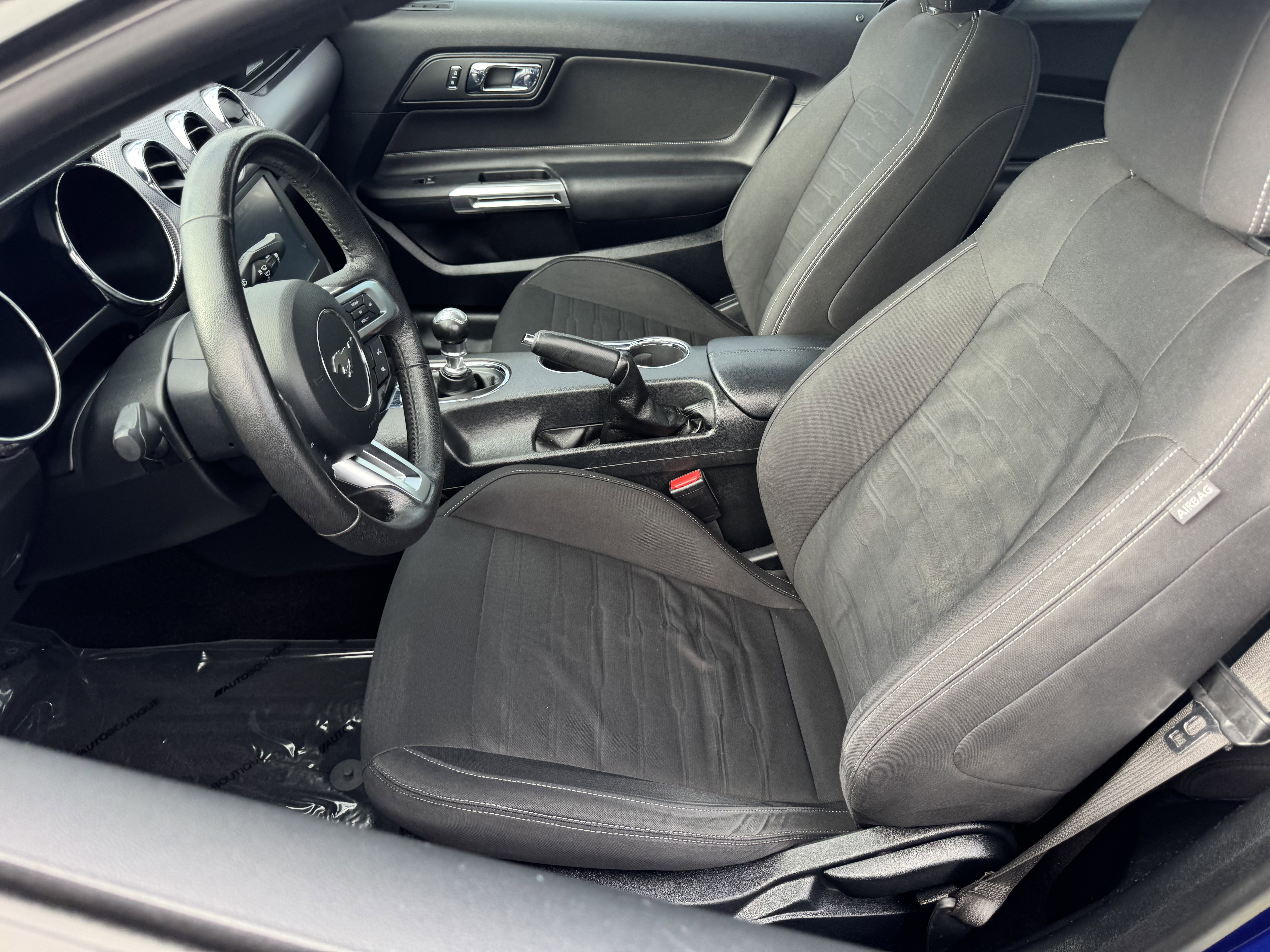 Used 2015 Ford Mustang GT RWD image 6