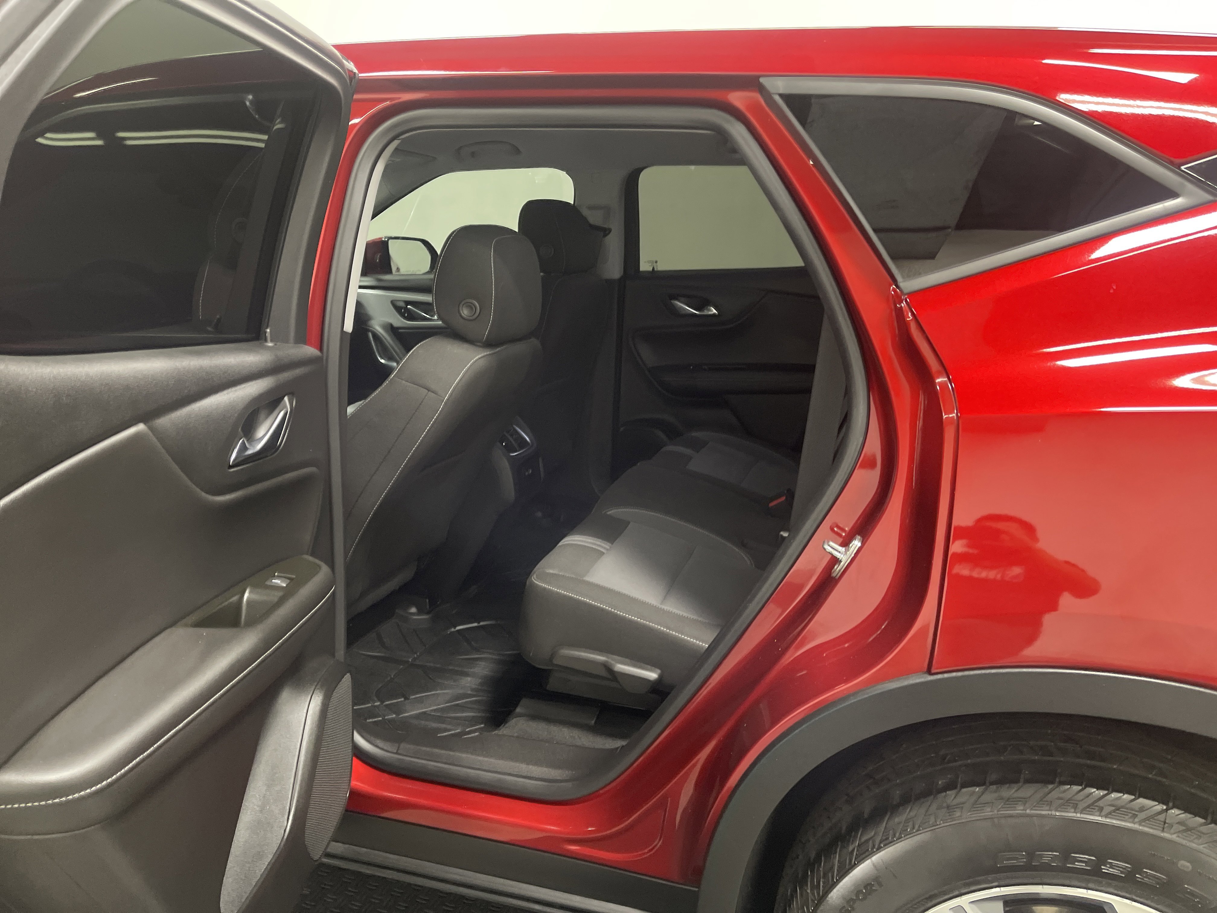 Used 2023 Chevrolet Blazer LT w/ LPO, Floor Liner Package image 13