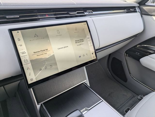 New 2026 Land Rover Range Rover SV image 11