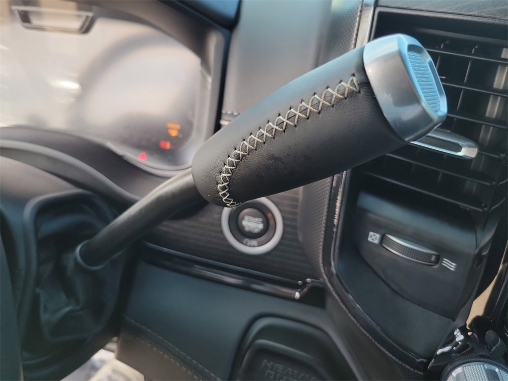 Used 2024 RAM 2500 Limited image 17