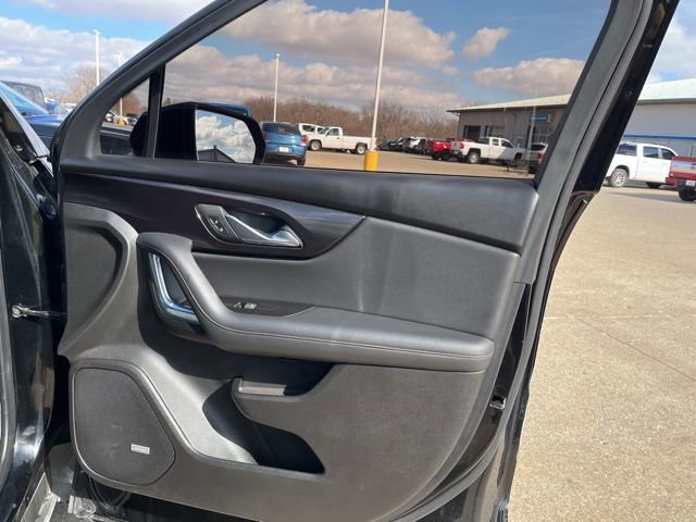 Used 2019 Chevrolet Blazer Premier w/ Driver Confidence II Package AWD/4WD image 17