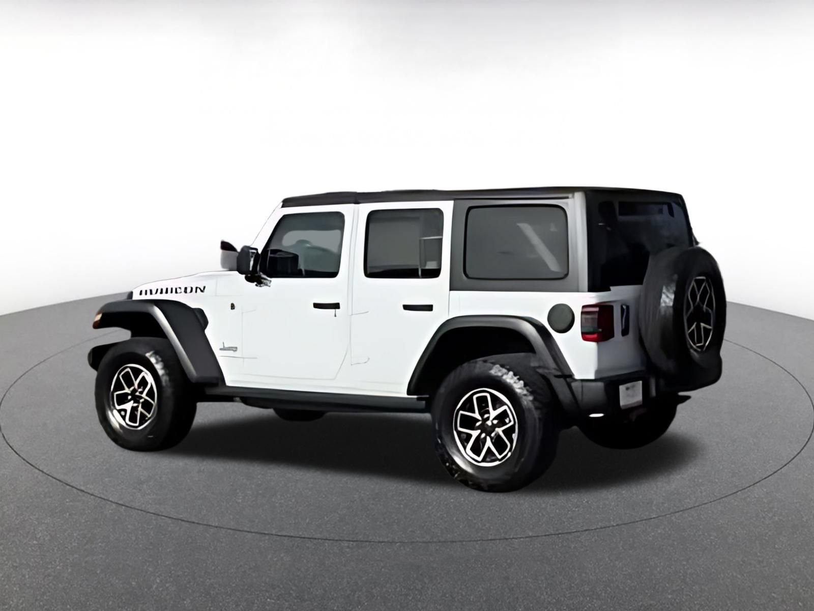 Used 2025 Jeep Wrangler Unlimited Rubicon AWD/4WD image 14