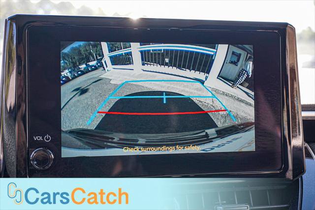 Used 2025 Toyota Corolla LE FWD image 28