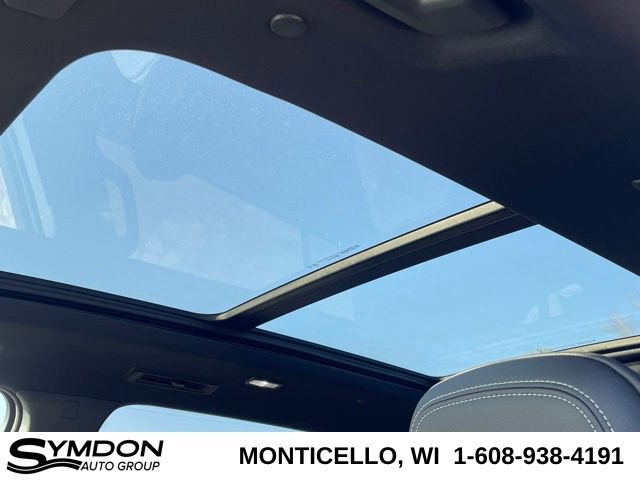 New 2026 Chevrolet Traverse LT w/ Sun and Wheel Package image 28