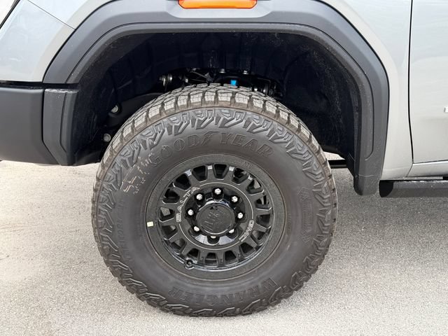 New 2026 GMC Sierra 2500 AT4X w/ AT4X AEV Edition AWD/4WD image 11