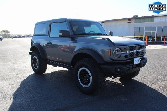 Used 2023 Ford Bronco Badlands w/ Sasquatch Package image 1