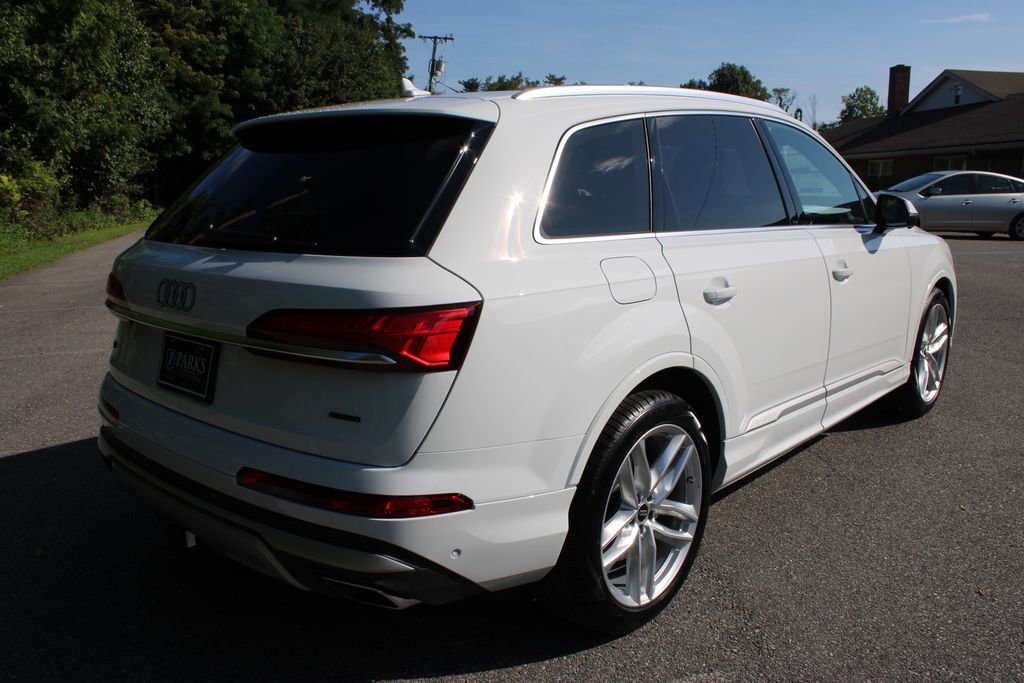 New 2025 Audi Q7 3.0T Premium Plus image 8