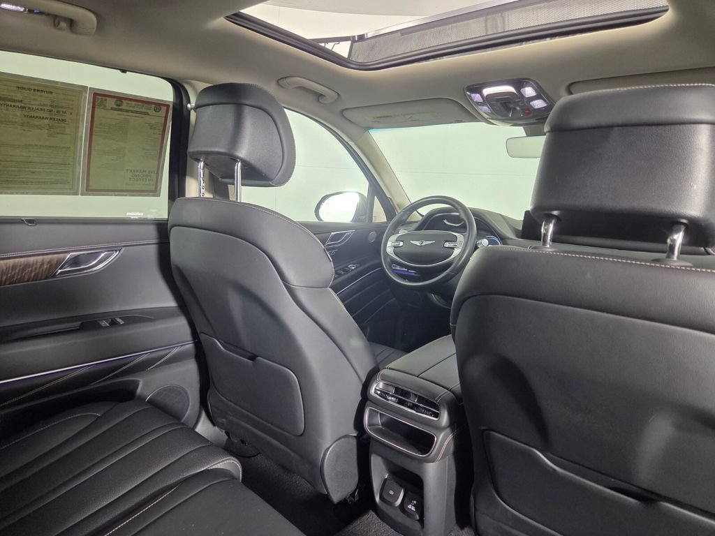 Used 2024 Genesis GV80 3.5T AWD/4WD image 32