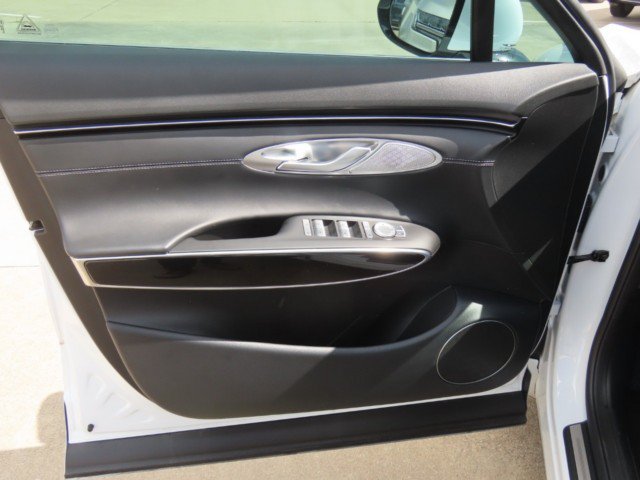 Used 2025 Genesis GV70 2.5T AWD/4WD image 23