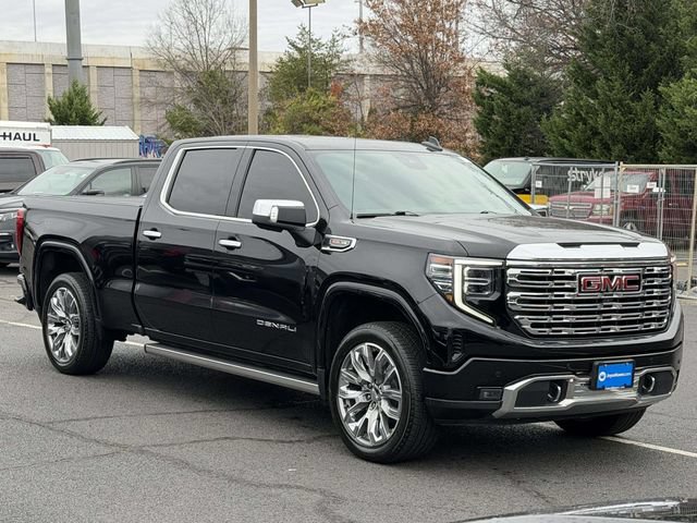 Used 2023 GMC Sierra 1500 Denali w/ Denali Reserve Package AWD/4WD image 1