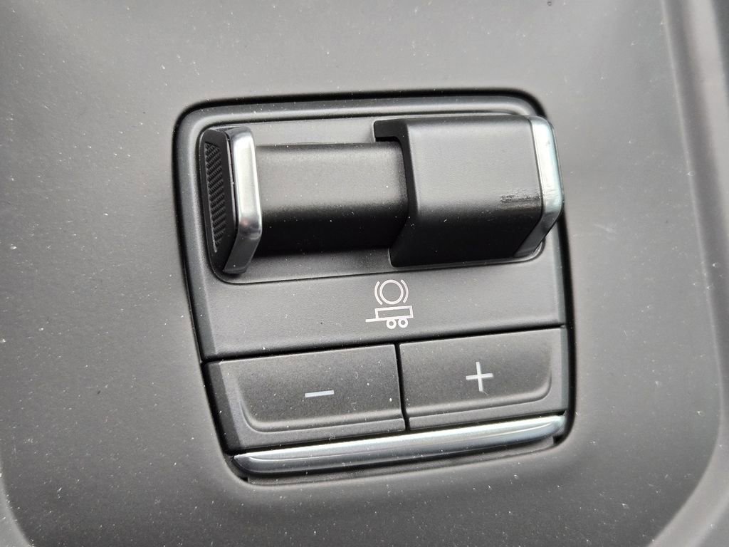 New 2026 GMC Sierra 2500 AT4 w/ AT4 Premium Plus Package image 33