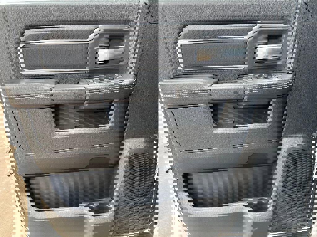 Used 2025 RAM 2500 Big Horn image 19