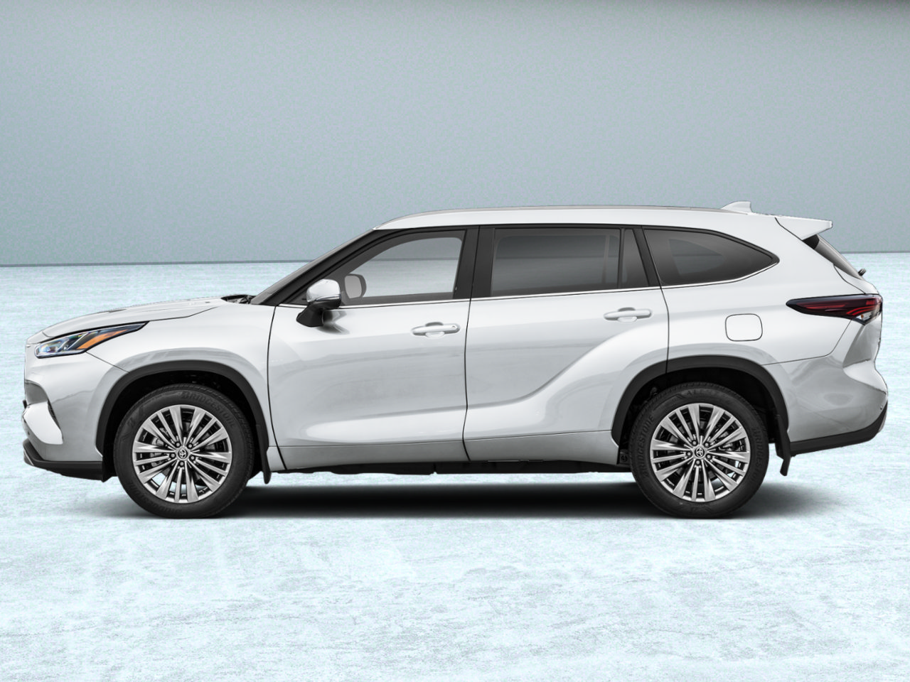 New 2026 Toyota Highlander Platinum AWD/4WD image 3