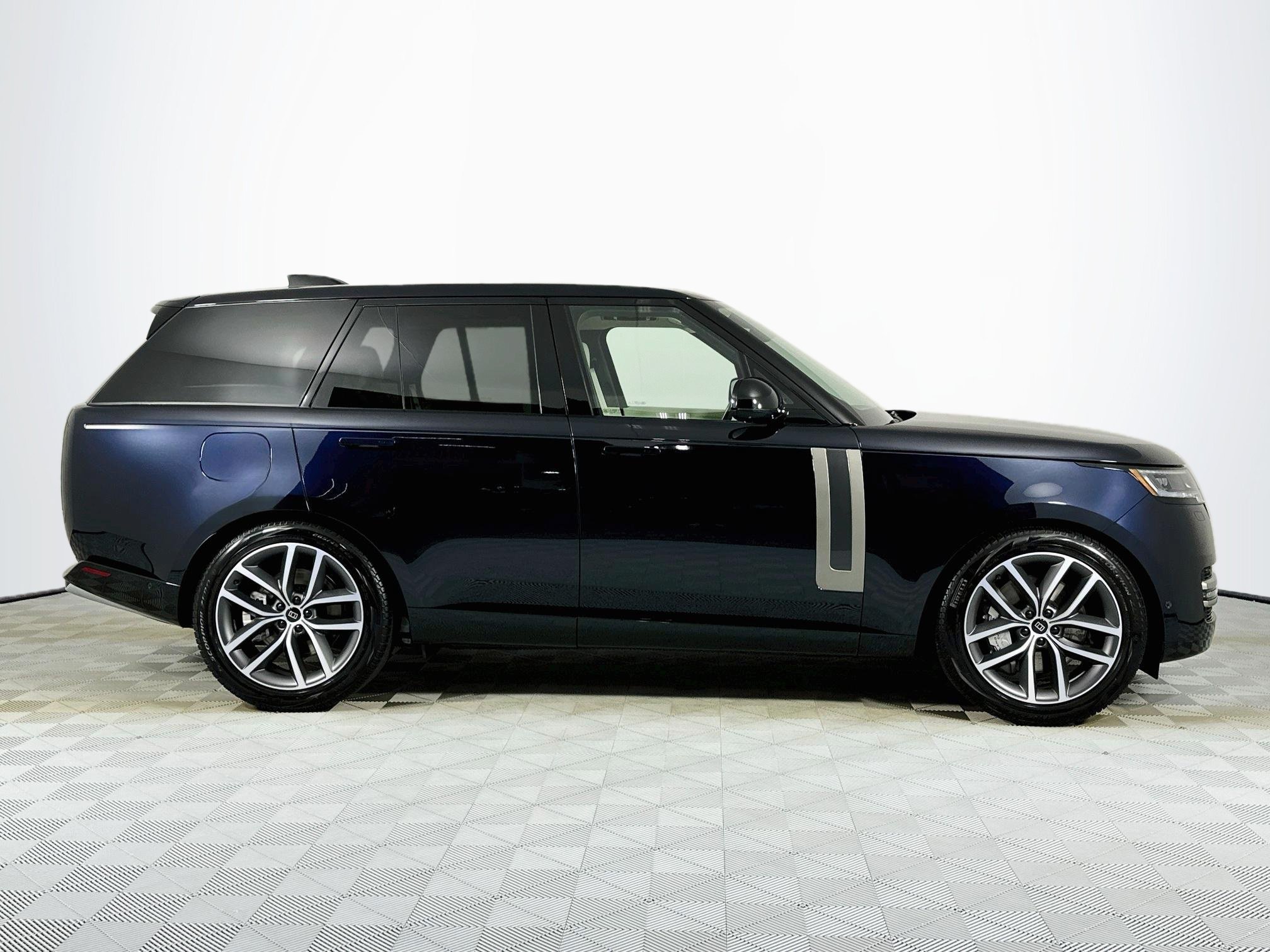 New 2027 Land Rover Range Rover SE AWD/4WD image 25