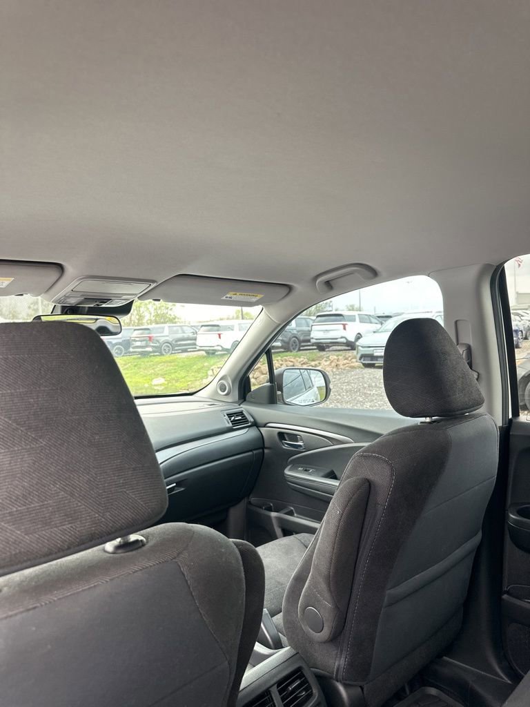 Used 2021 Honda Pilot EX image 9