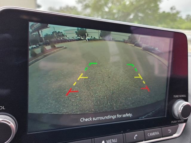 Used 2024 Nissan Sentra SV image 22