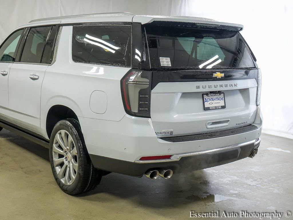 New 2026 Chevrolet Suburban Premier image 7