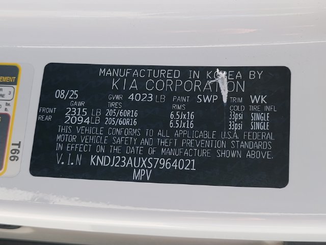 Certified 2025 Kia Soul LX w/ LX Technology Package FWD image 21