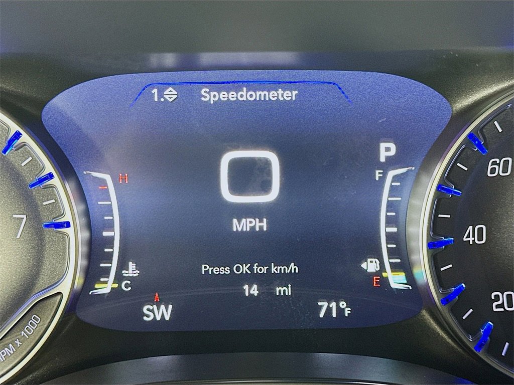 New 2026 Chrysler Pacifica Limited image 11