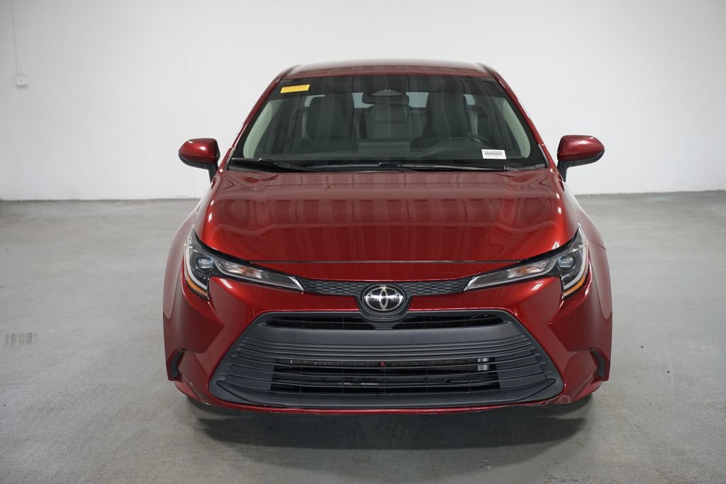 Certified 2023 Toyota Corolla LE image 2