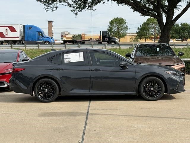 New 2026 Toyota Camry SE image 3
