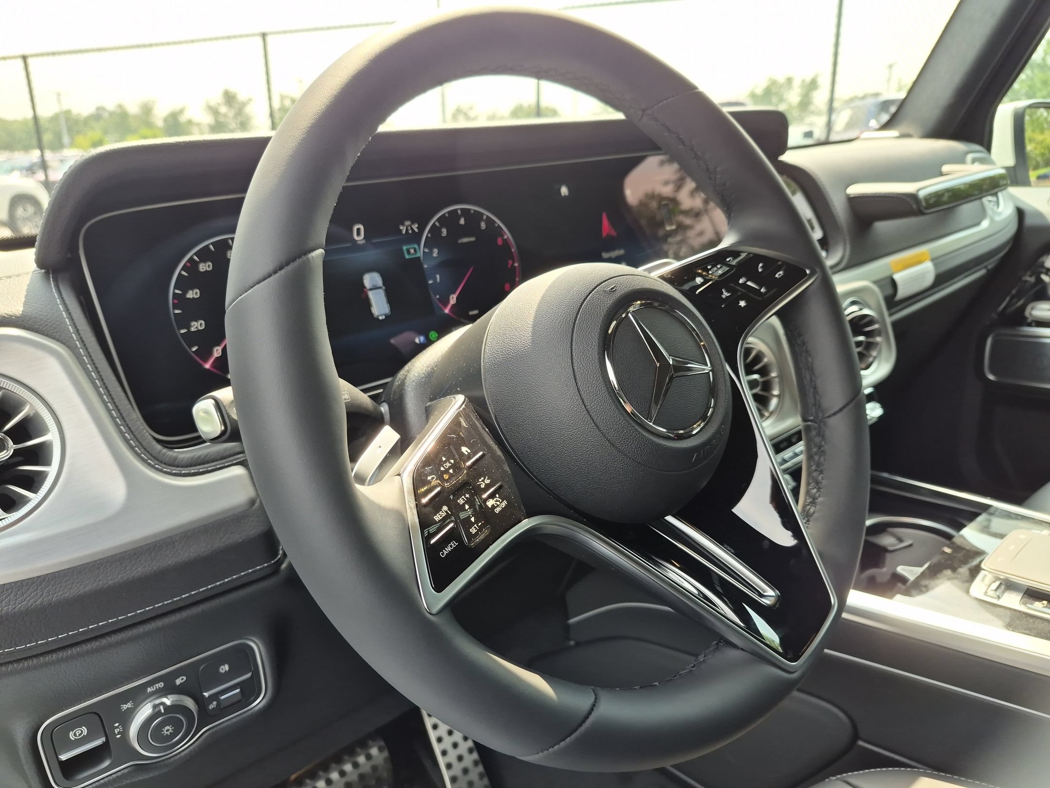 New 2026 Mercedes-Benz G 550 image 18