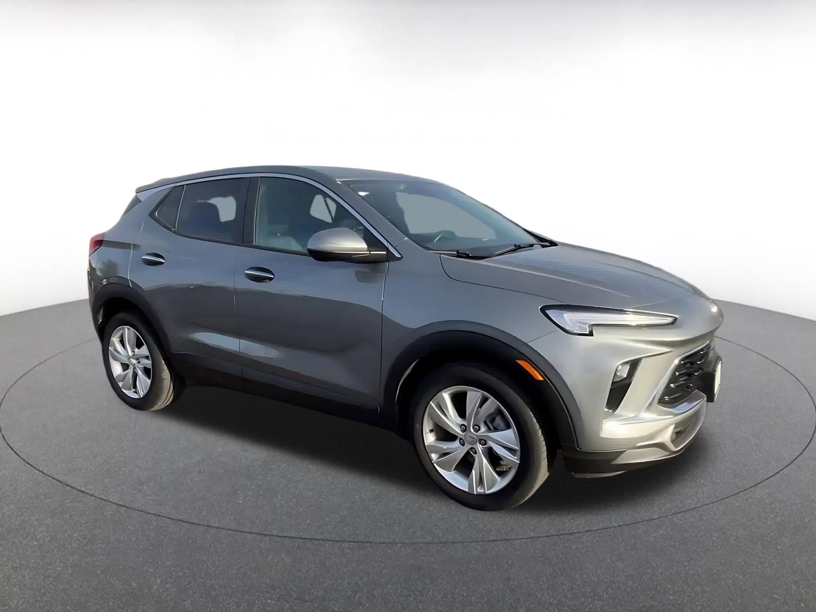 Used 2025 Buick Encore GX Preferred image 2