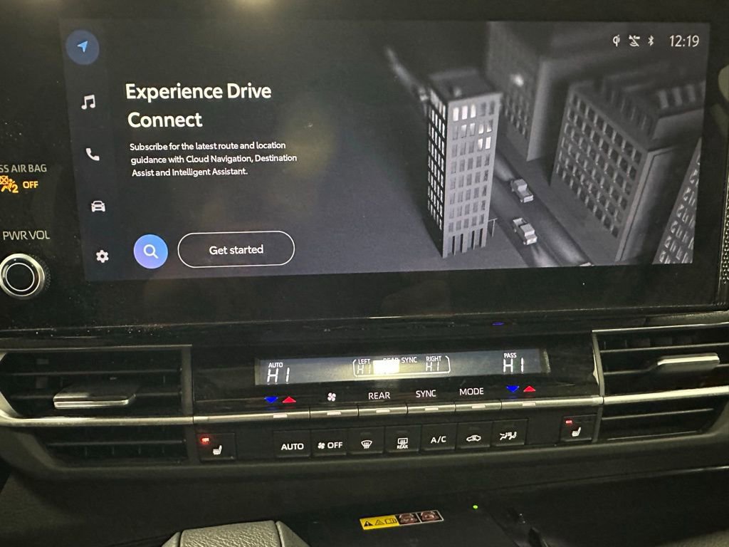 Used 2025 Toyota Sienna XSE image 26