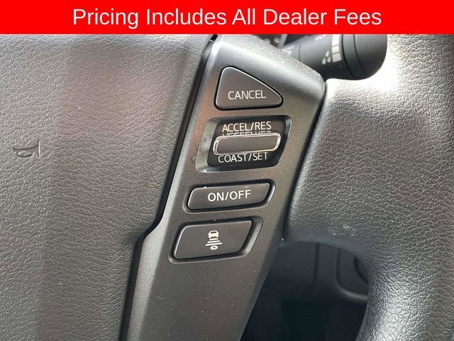Used 2025 Nissan Frontier SV AWD/4WD image 22