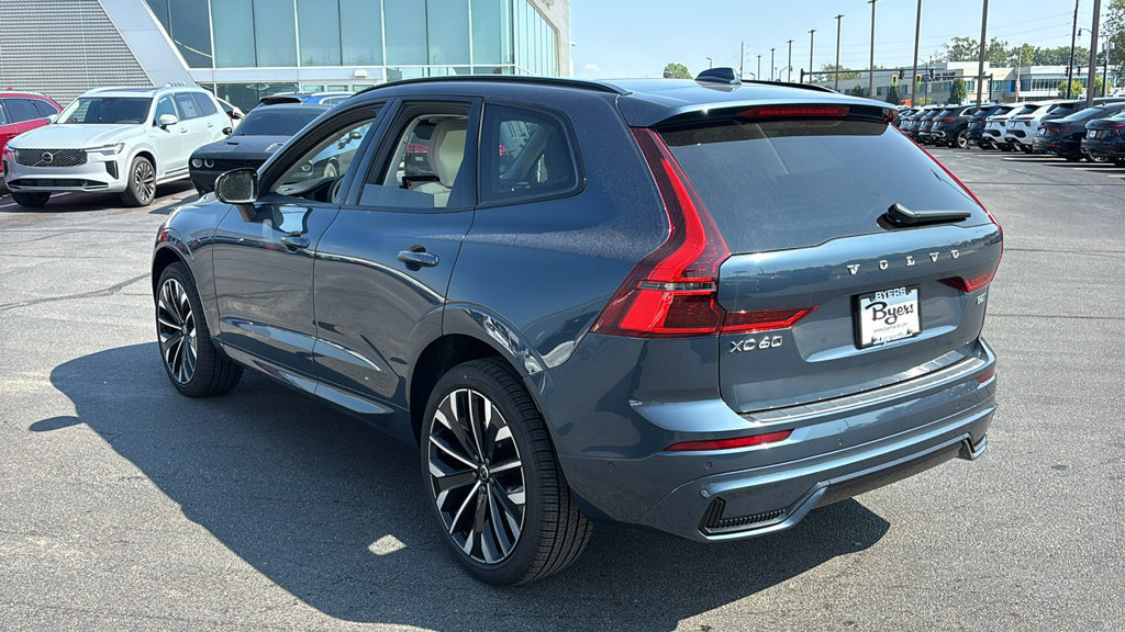 New 2027 Volvo XC60 B5 Ultra AWD/4WD image 3