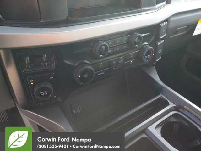 New 2026 Ford F350 XLT w/ 360-Degree Camera Package image 17