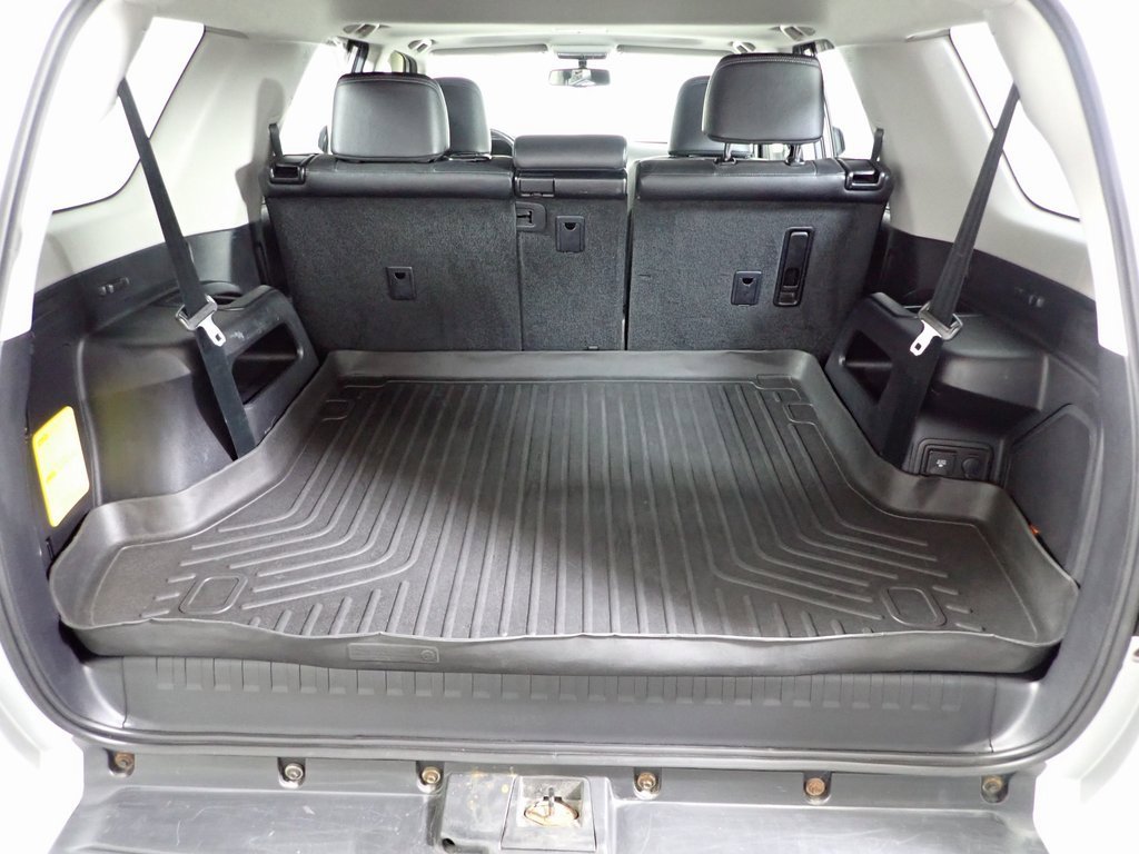 Used 2014 Toyota 4Runner Limited image 18