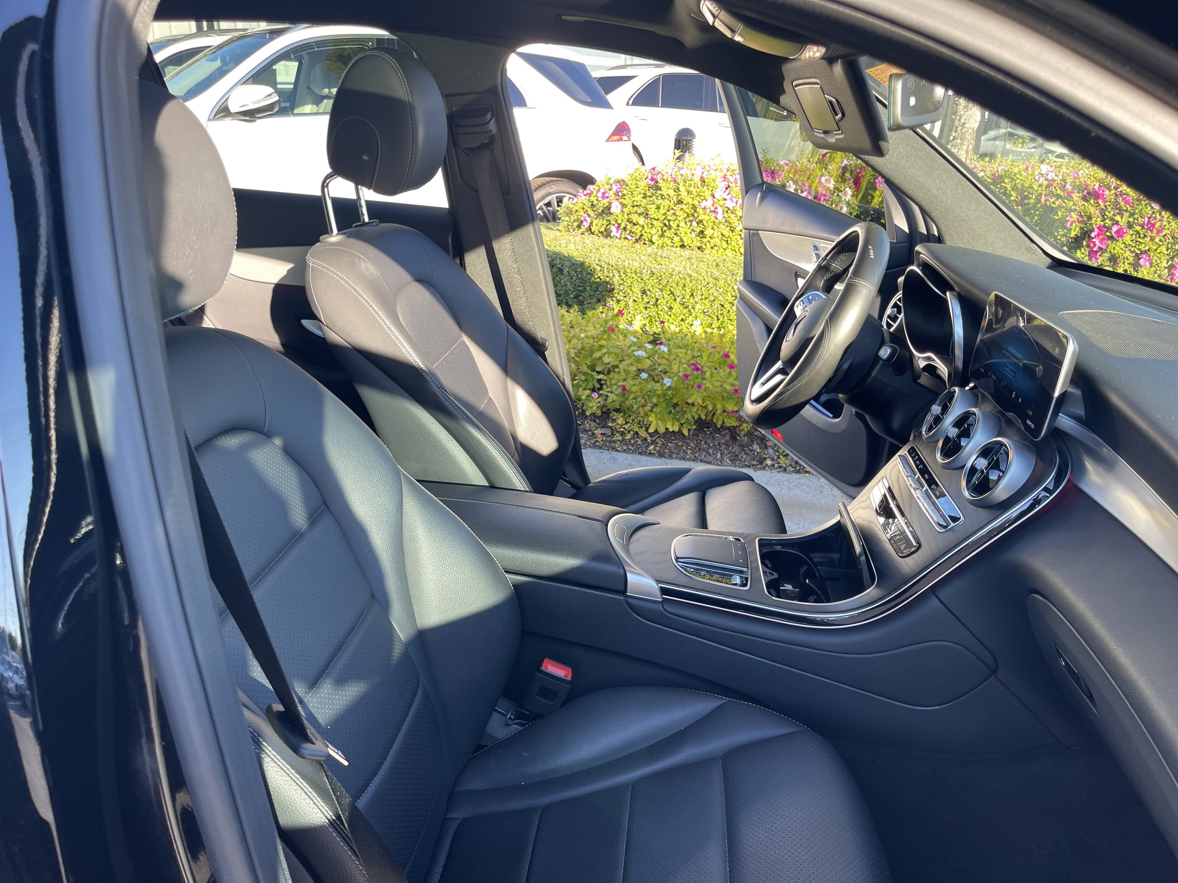 Certified 2021 Mercedes-Benz GLC 300 4MATIC image 35