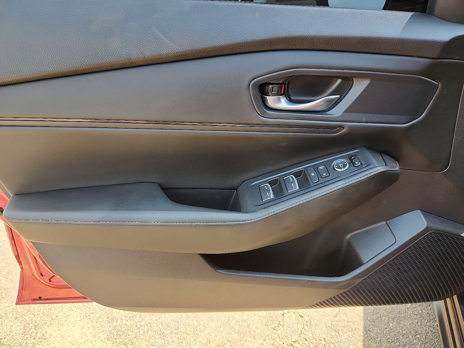 Used 2024 Honda Accord Sport image 10