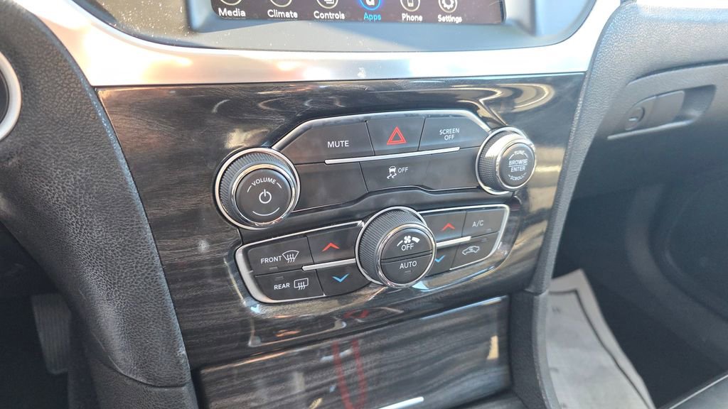 Used 2019 Chrysler 300 Touring w/ Quick Order Package 2EF image 19