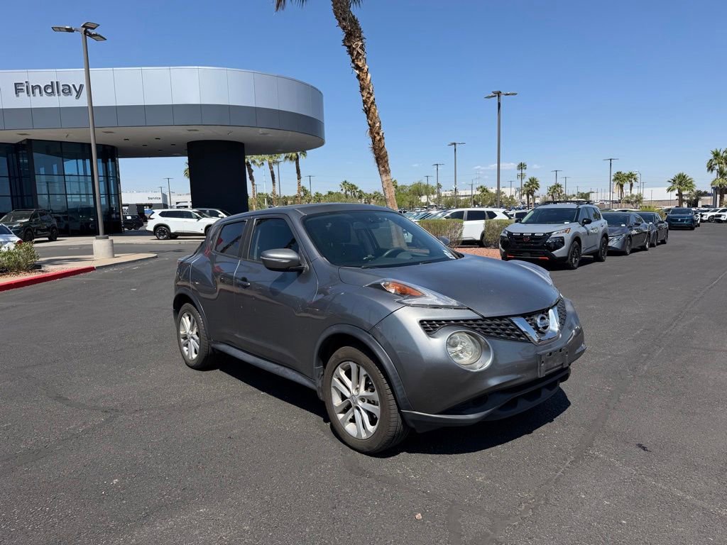 Used 2017 Nissan Juke S FWD image 3