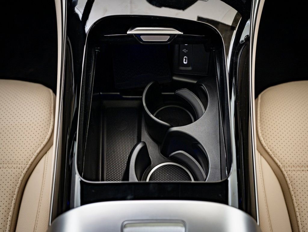 New 2026 Mercedes-Benz GLC 300 4MATIC image 32