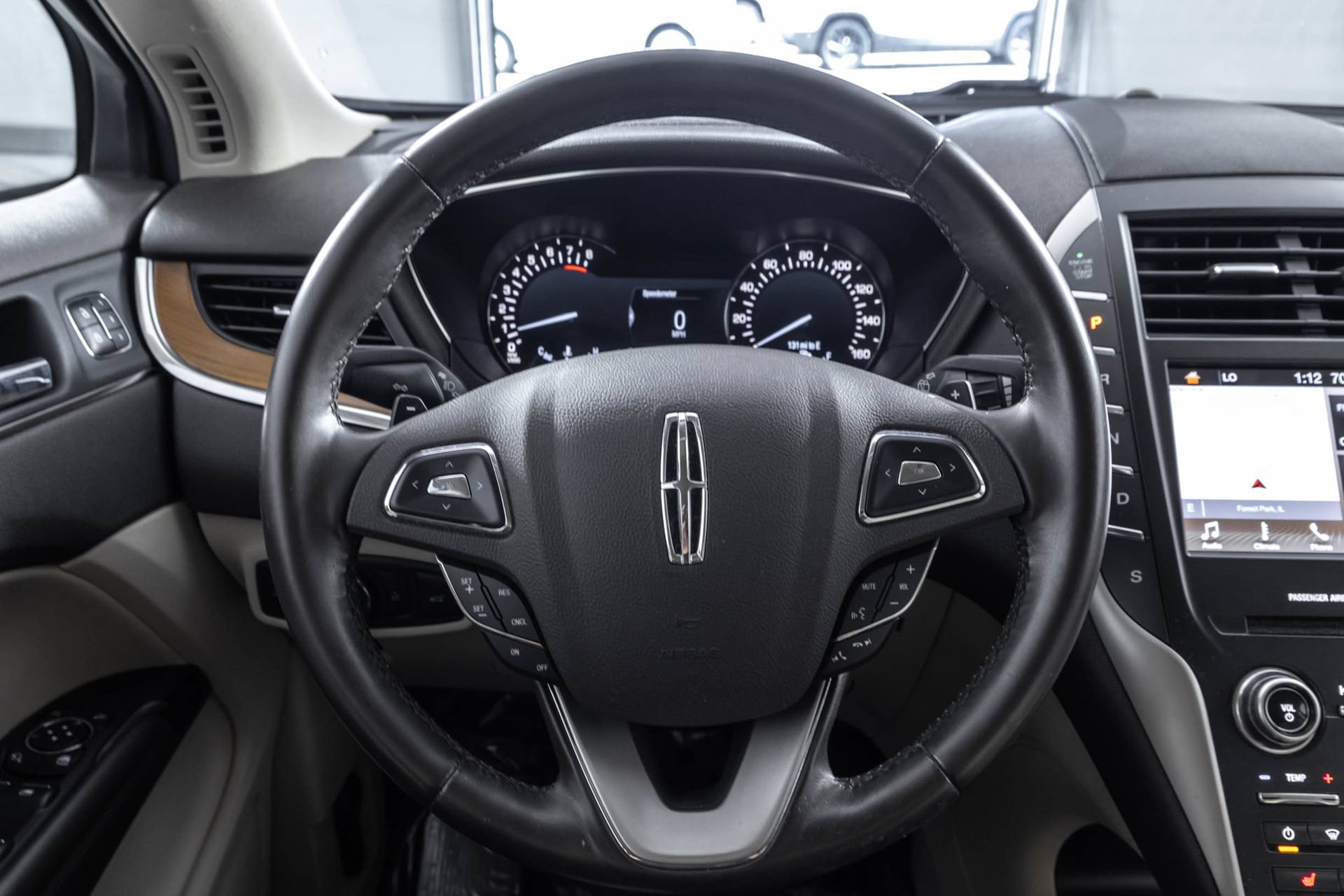 Used 2017 Lincoln MKC Select w/ Select Plus Package AWD/4WD image 28
