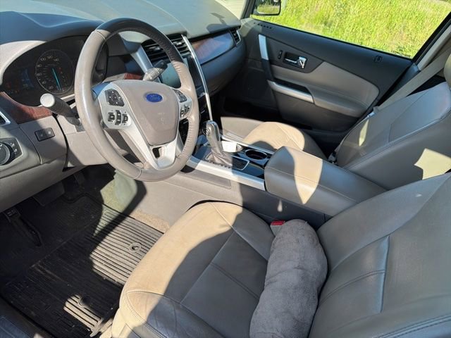 Used 2013 Ford Edge Limited FWD image 10