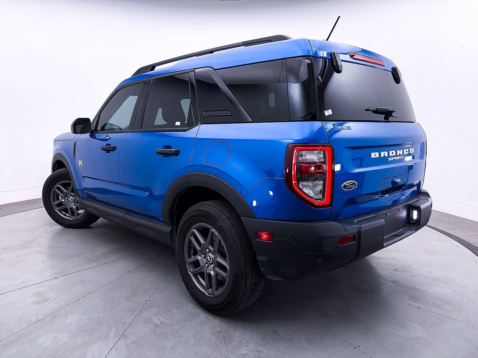 Used 2025 Ford Bronco Sport Big Bend w/ Convenience Package image 2