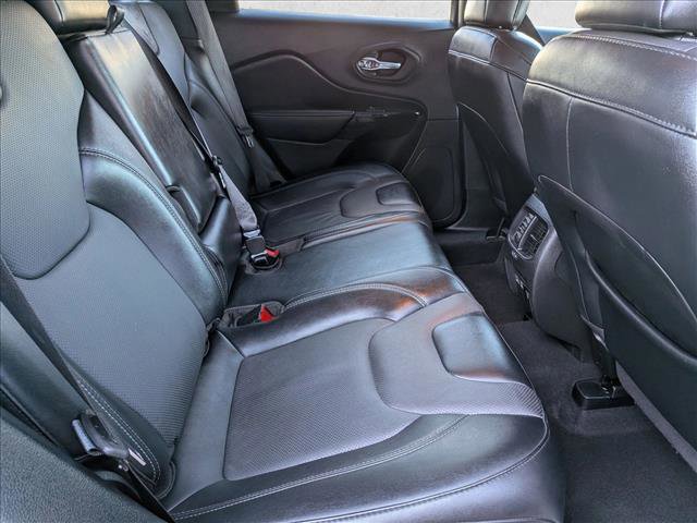 Used 2023 Jeep Cherokee Altitude Lux image 20